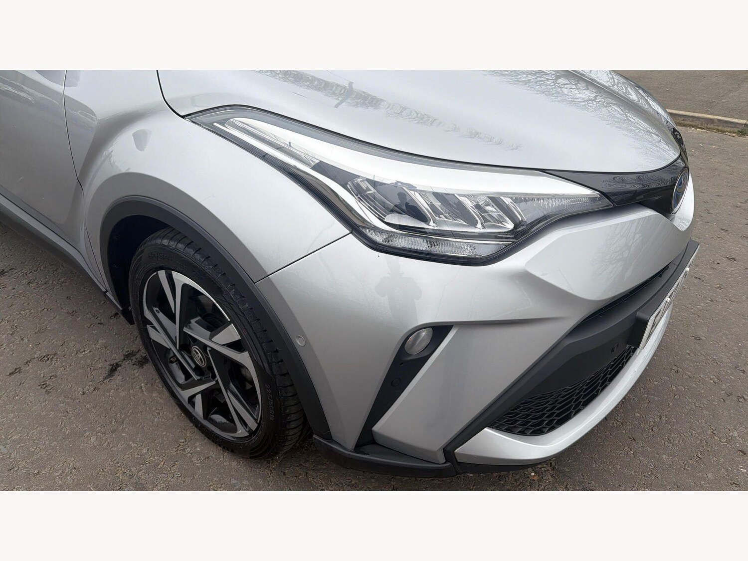 Used Toyota C-HR 2023 for sale - 77925981: Photo 25