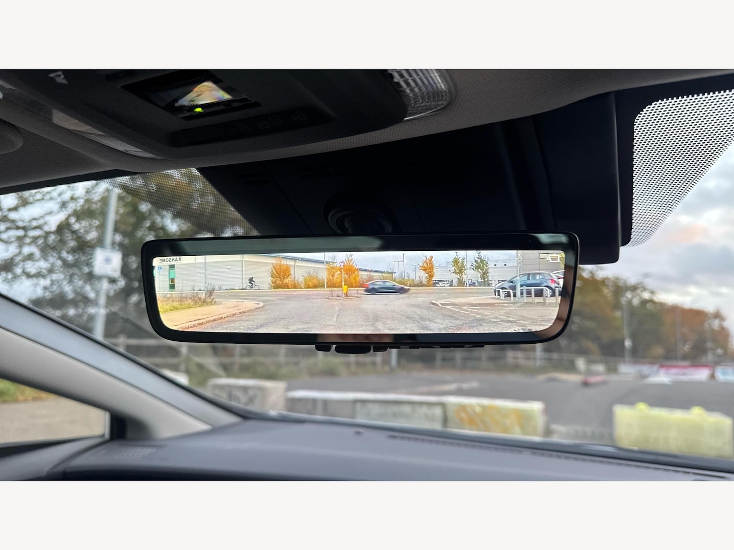 Used Toyota Prius 2025 for sale - 76997641: Photo 32