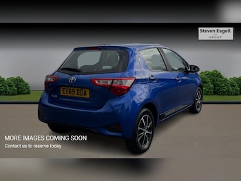 Used Toyota Yaris 2019 for sale - 78115307: Photo