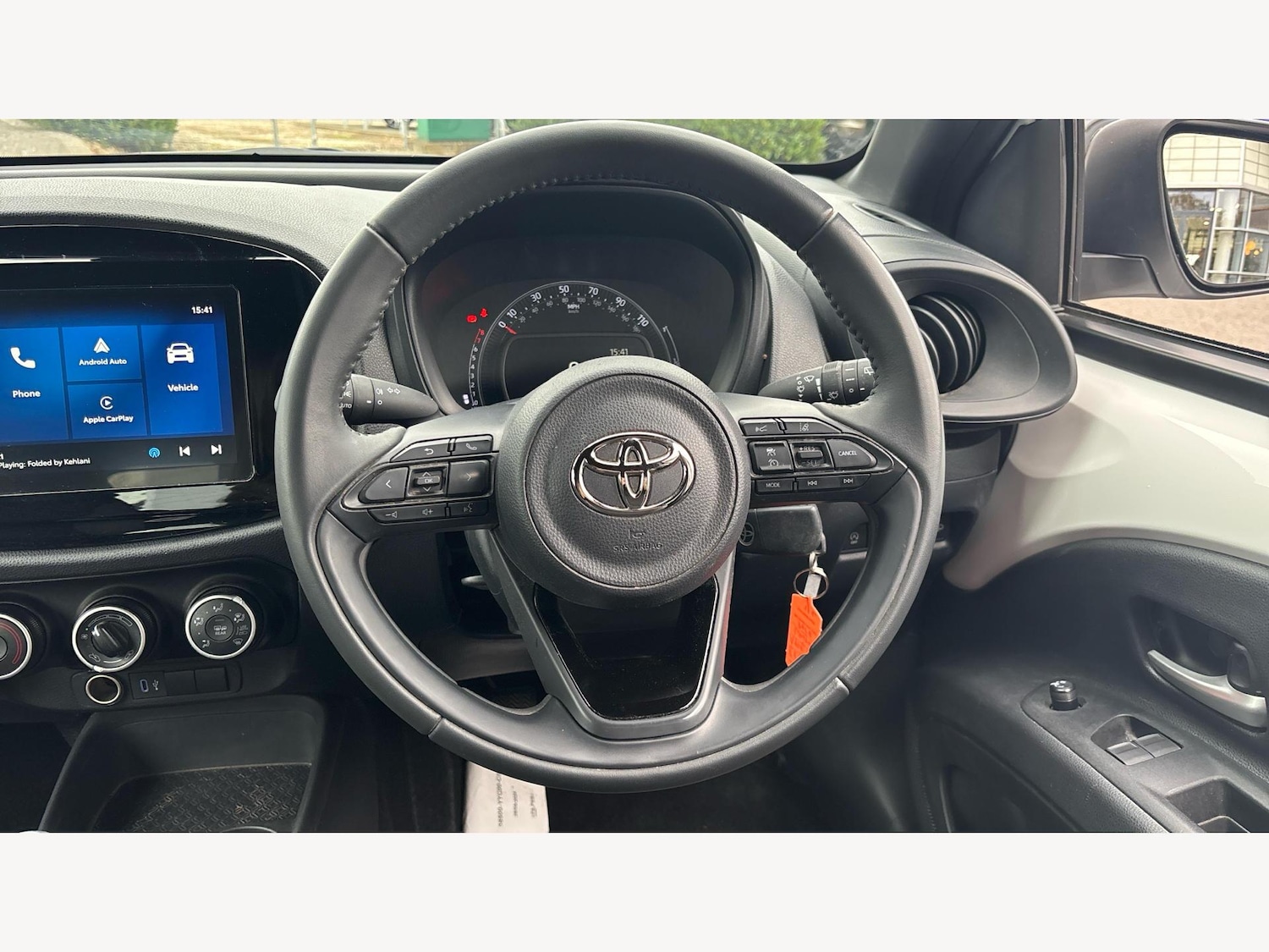 Used Toyota Aygo X 2024 for sale - 76832434: Photo 8