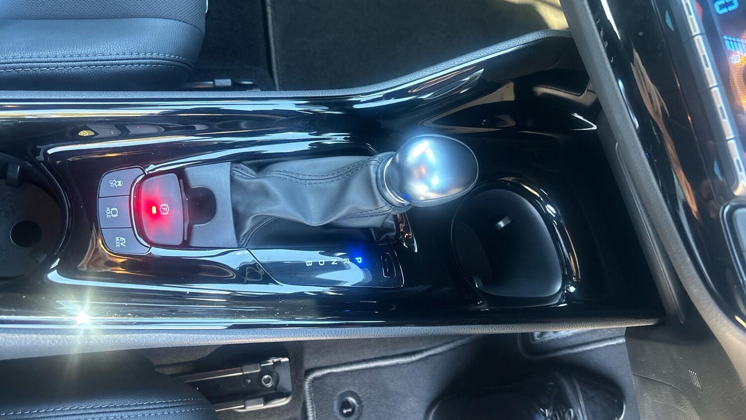 Used Toyota C-HR for sale - 77670483: Photo 35