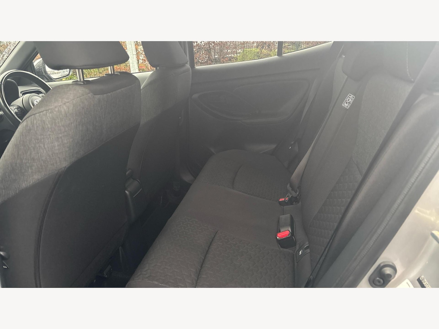 Used Toyota Yaris Cross 2024 for sale - 77351569: Photo 15