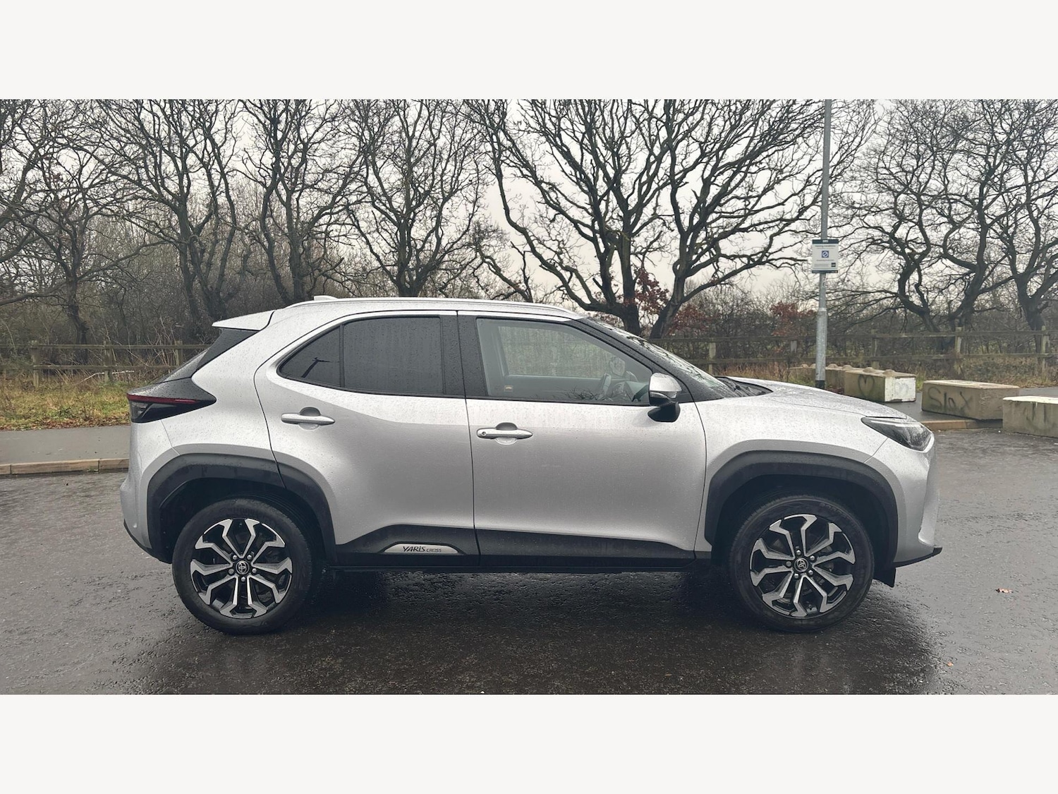 Used Toyota Yaris Cross 2024 for sale - 77351569: Photo 18