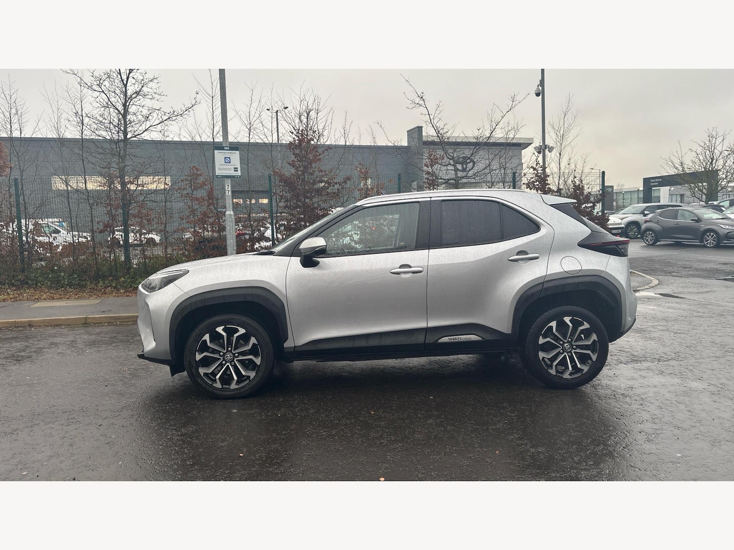 Used Toyota Yaris Cross 2024 for sale - 77351569: Photo 19