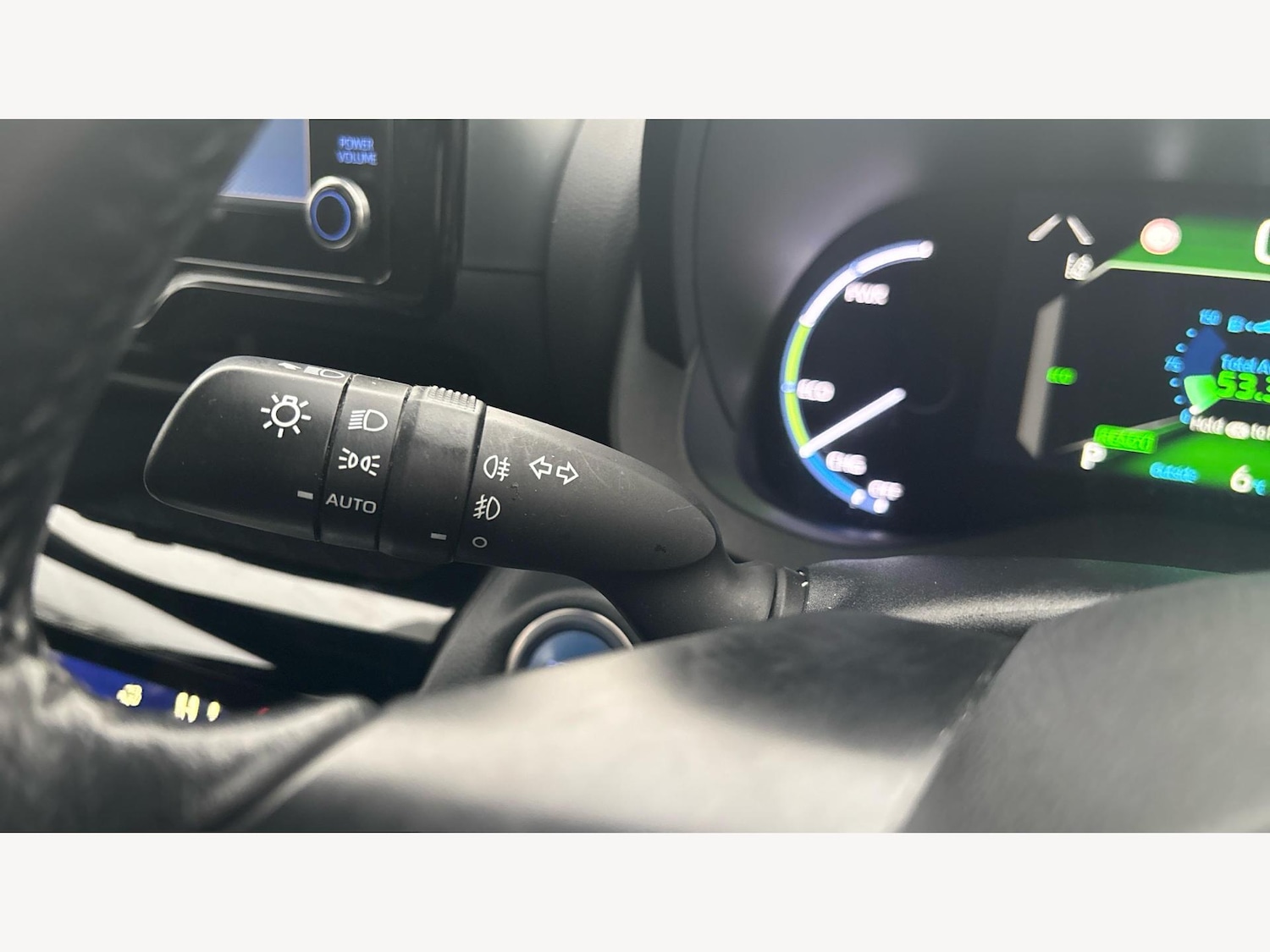 Used Toyota Yaris Cross 2024 for sale - 77351569: Photo 24