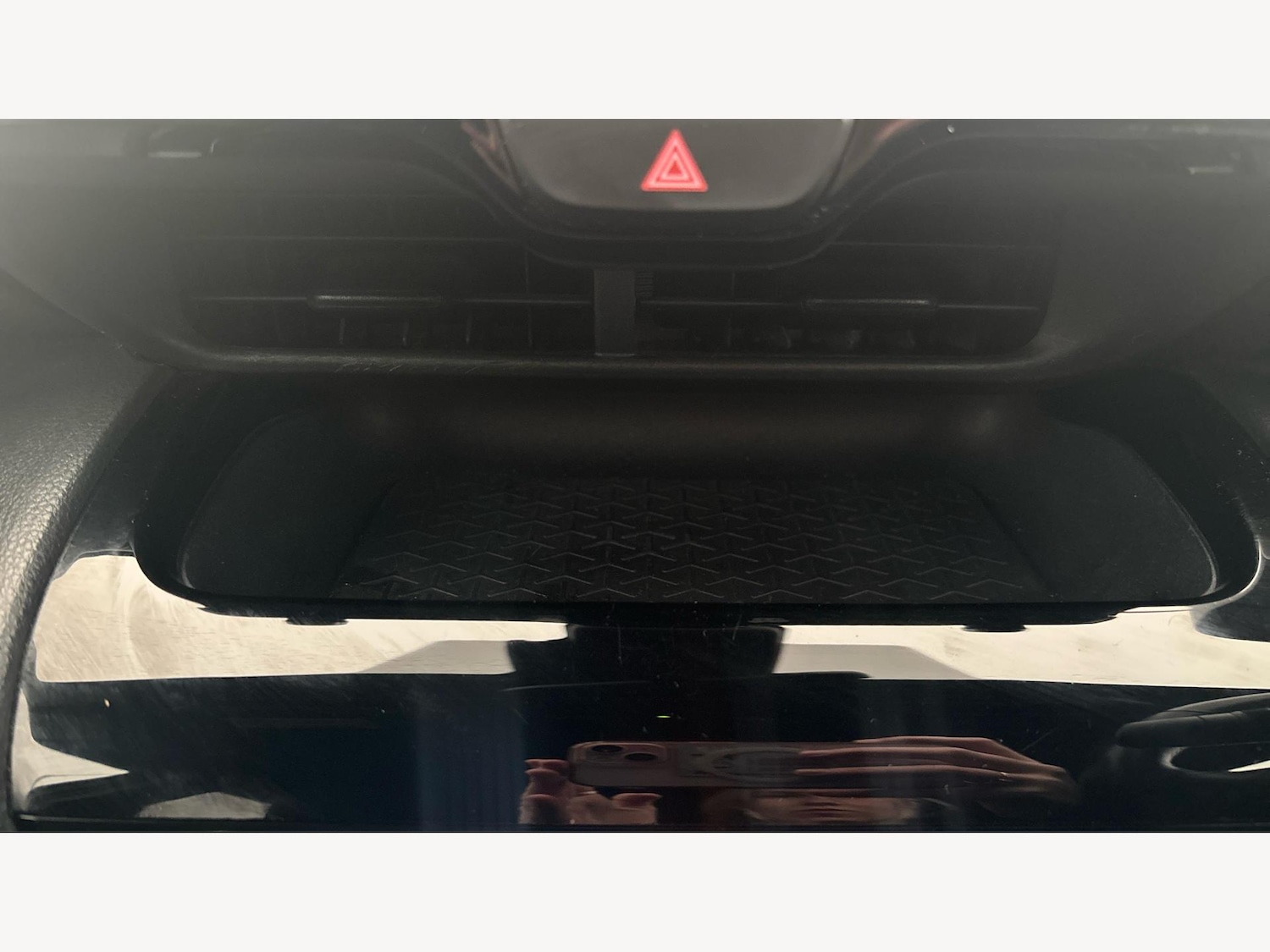 Used Toyota Yaris Cross 2024 for sale - 77351569: Photo 27