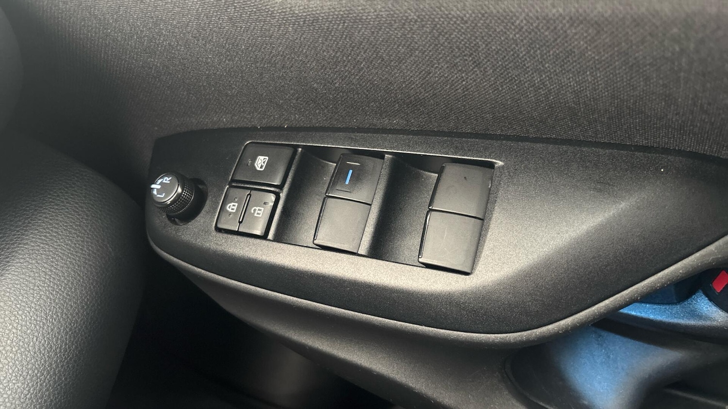 Used Toyota Yaris Cross 2024 for sale - 77351569: Photo 33