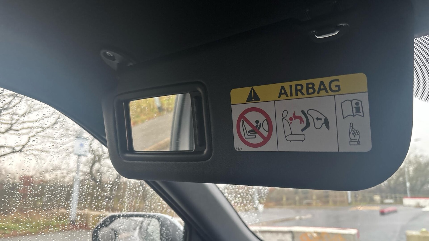 Used Toyota Yaris Cross 2024 for sale - 77351569: Photo 37