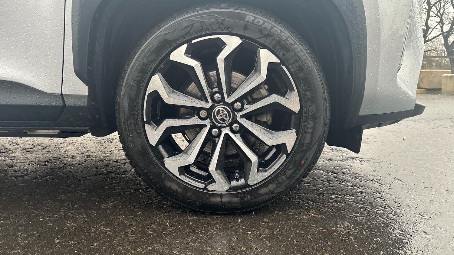 Used Toyota Yaris Cross 2024 for sale - 77351569: Photo 39