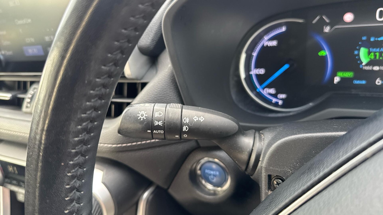 Used Toyota RAV4 2019 for sale - 77625134: Photo 34