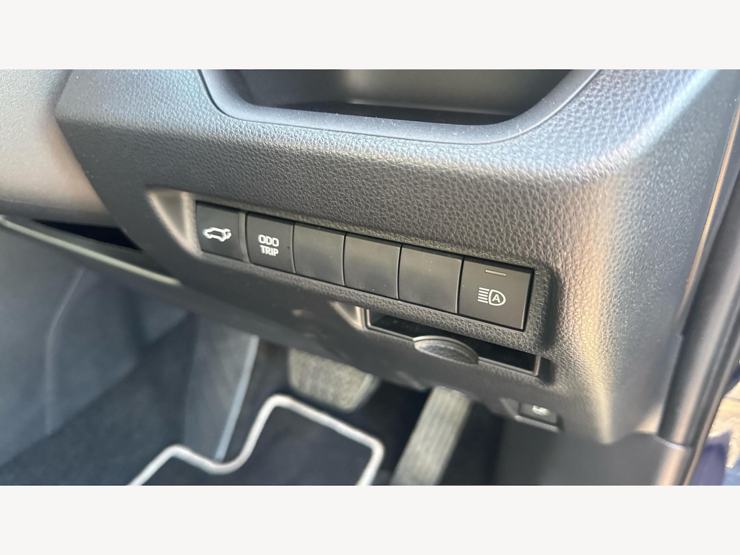 Used Toyota RAV4 2024 for sale - 76942707: Photo 22