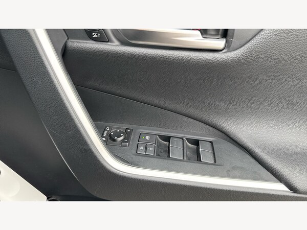 Used Toyota RAV4 2020 for sale - 75953806: Photo 29