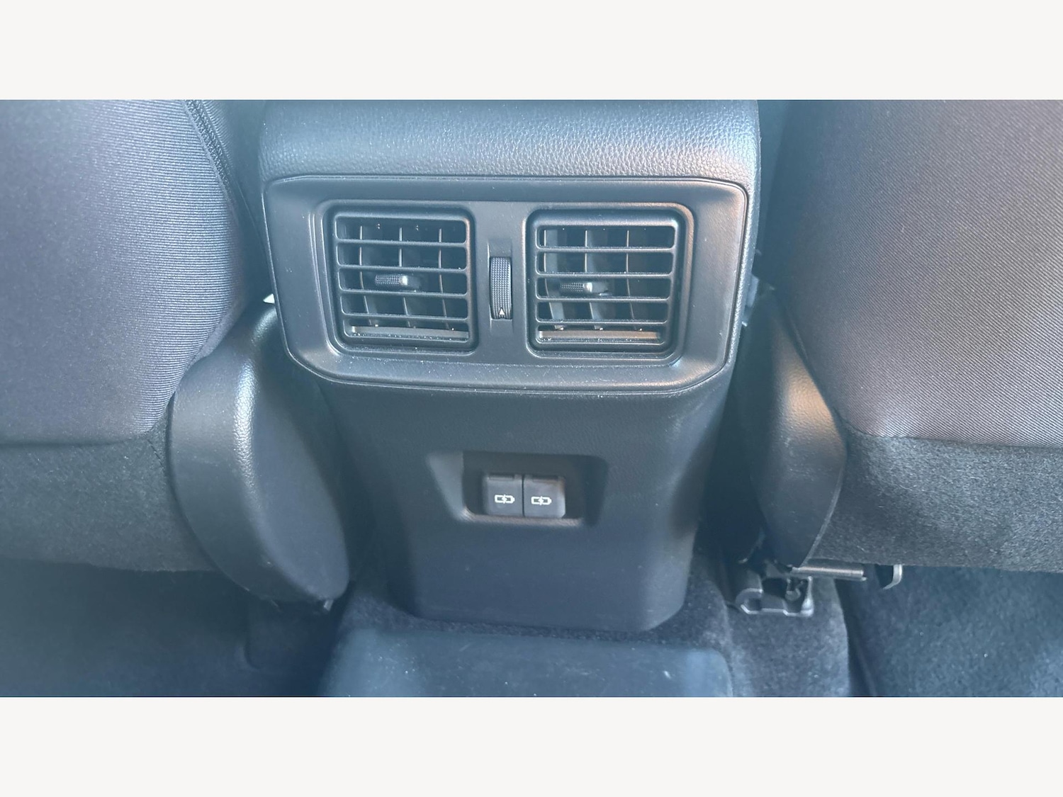 Used Toyota RAV4 2025 for sale - 77633643: Photo 28