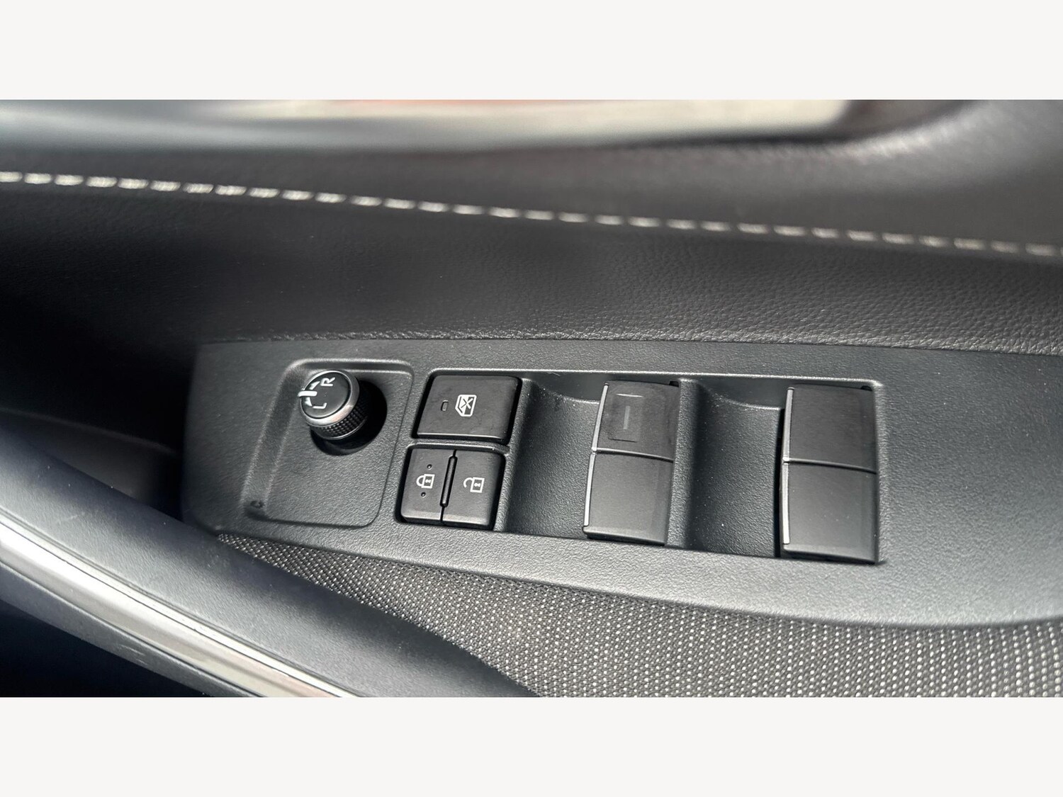 Used Toyota Corolla 2024 for sale - 76572823: Photo 26