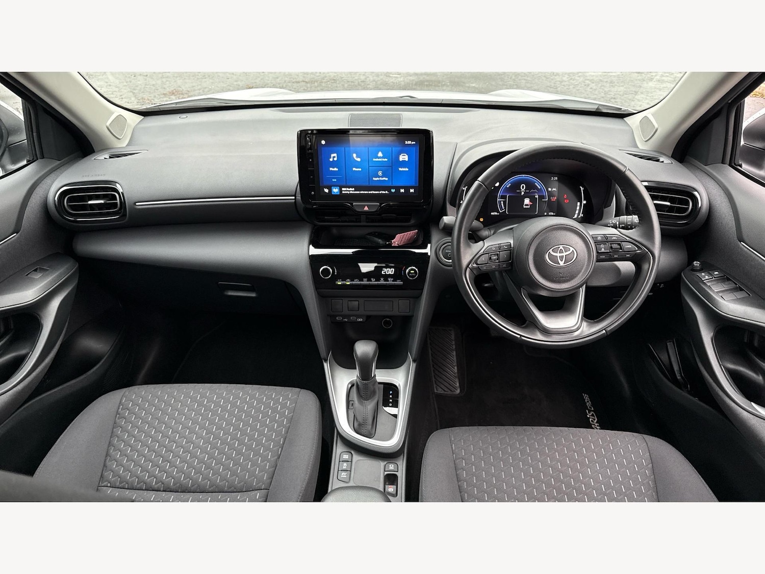 Used Toyota Yaris Cross 2024 for sale - 77143134: Photo 7