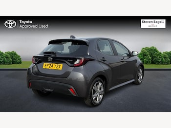 Used Toyota Yaris 2024 for sale - 78072652: Photo