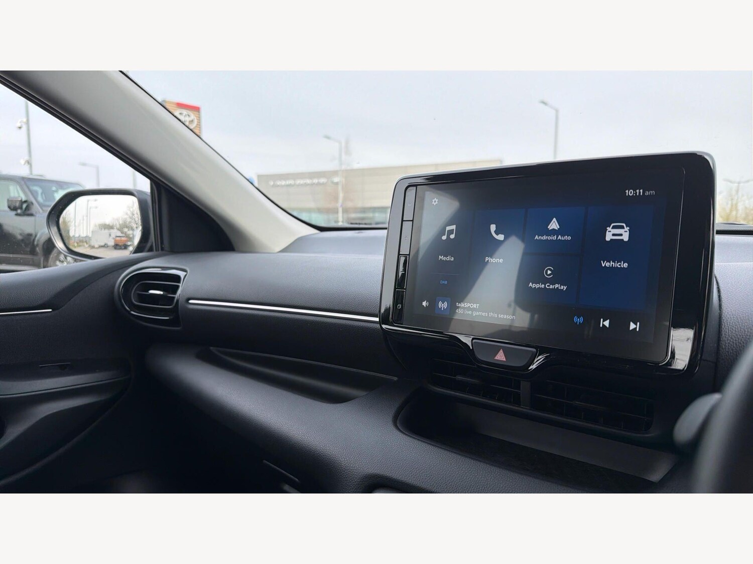 Used Toyota Yaris 2024 for sale - 78072652: Photo 32