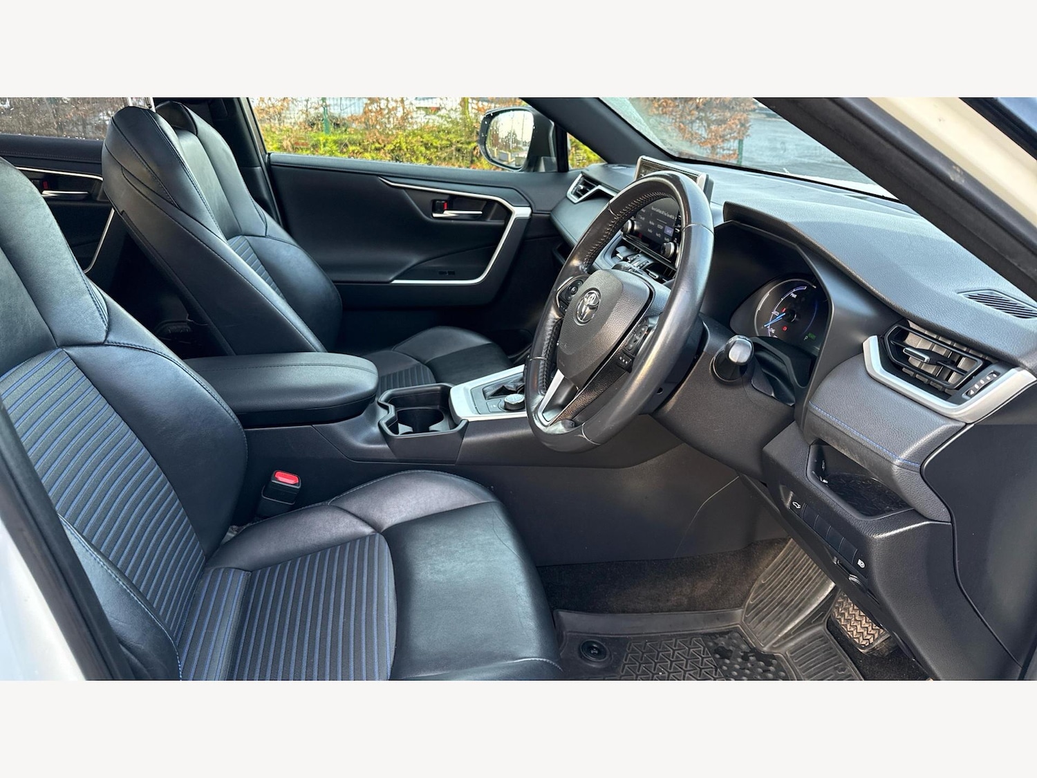 Used Toyota RAV4 2019 for sale - 77109590: Photo 13