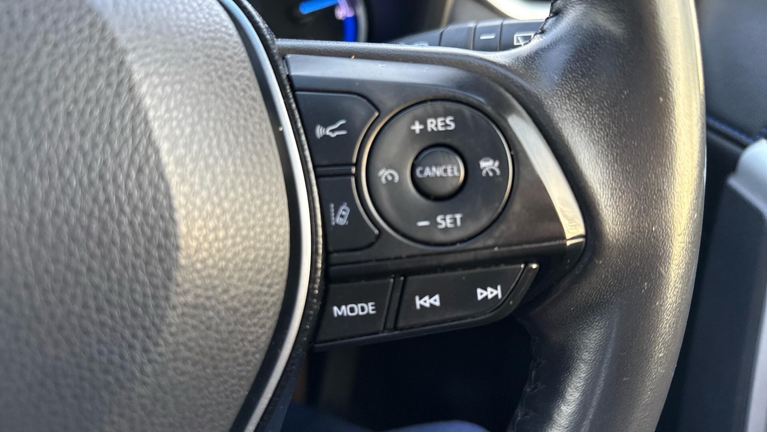 Used Toyota RAV4 2019 for sale - 77109590: Photo 34