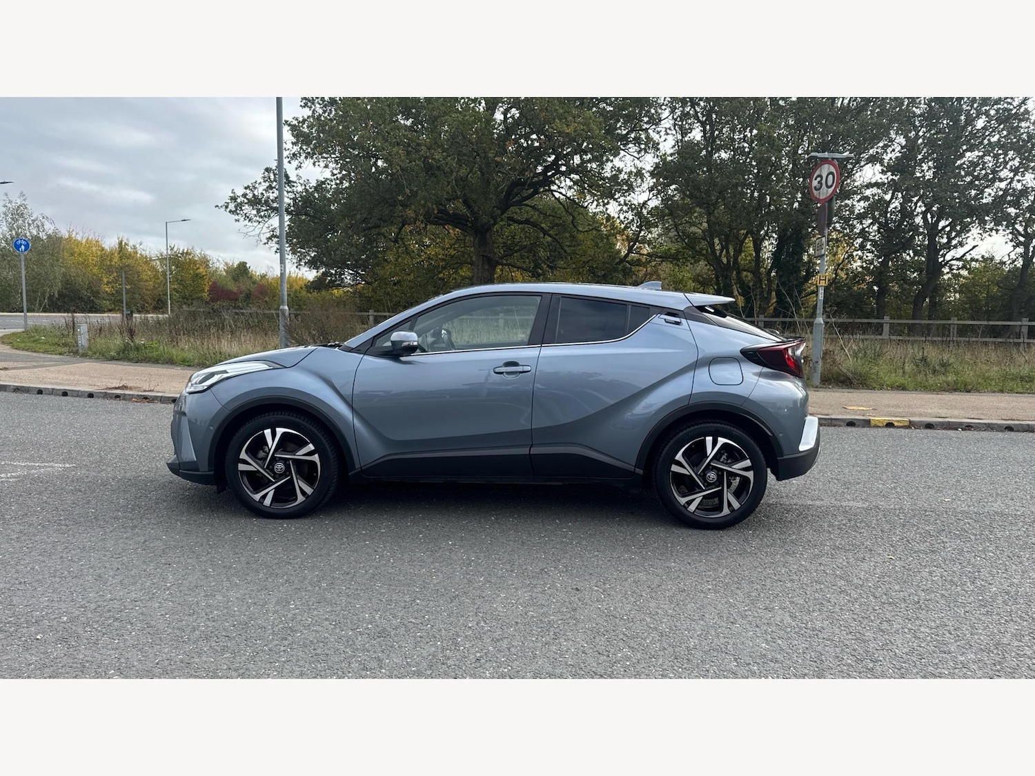 Used Toyota C-HR 2023 for sale - 76294729: Photo 19