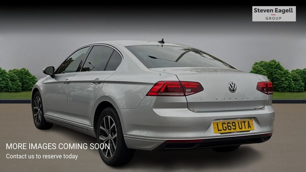 Used Volkswagen Passat 2019 for sale - 76259480: Photo 2