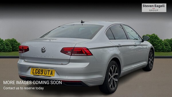 Used Volkswagen Passat 2019 for sale - 76259480: Photo 4