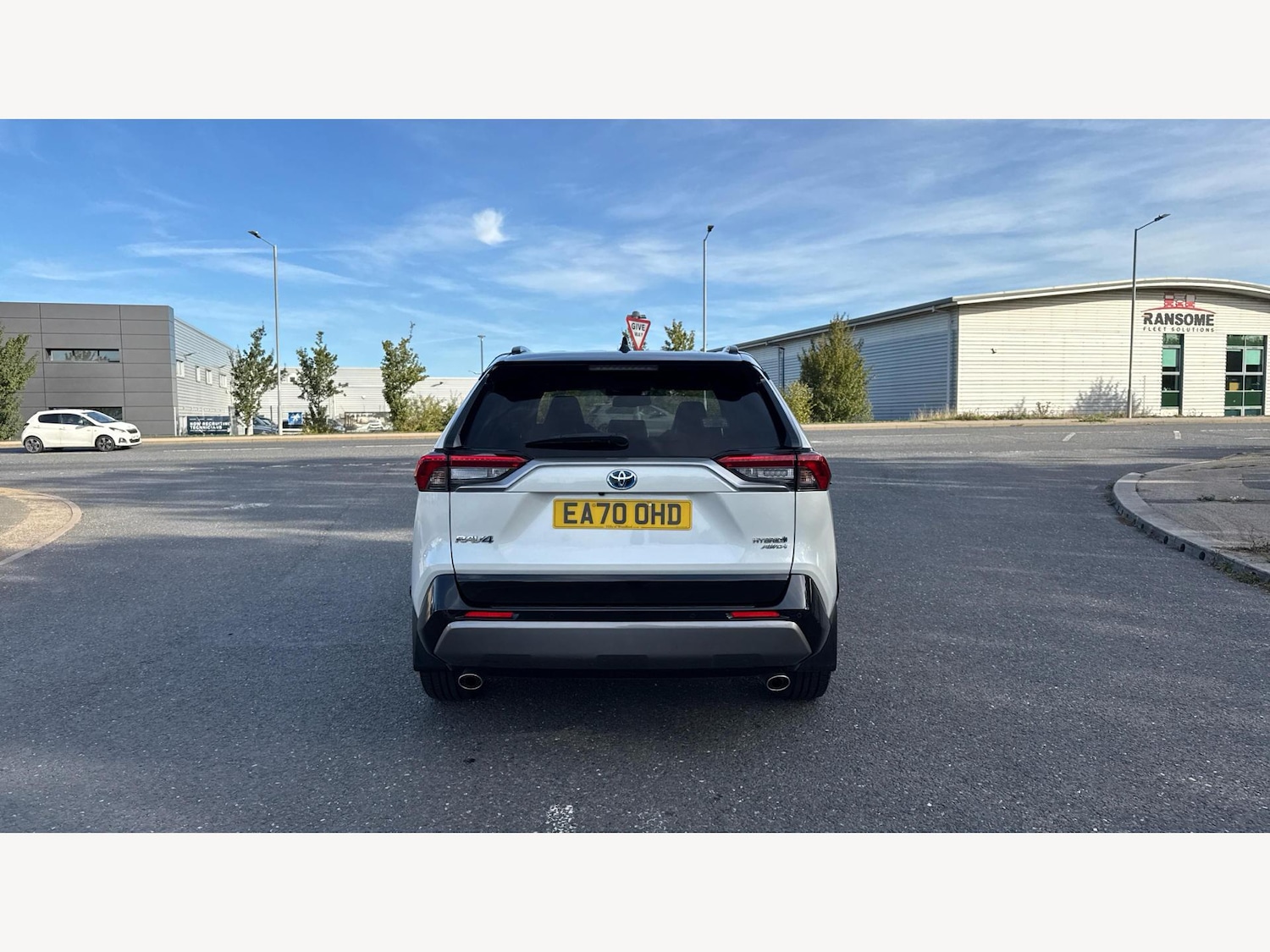 Used Toyota RAV4 2020 for sale - 76432551: Photo 21