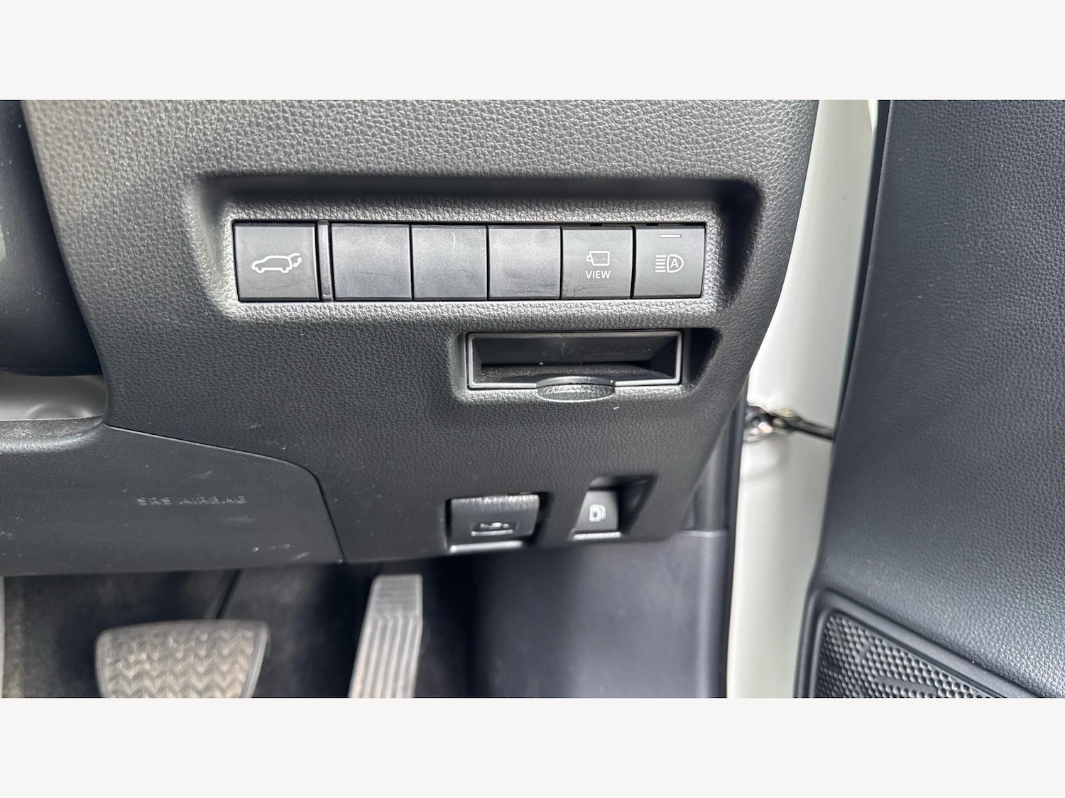 Used Toyota RAV4 2020 for sale - 76432551: Photo 33