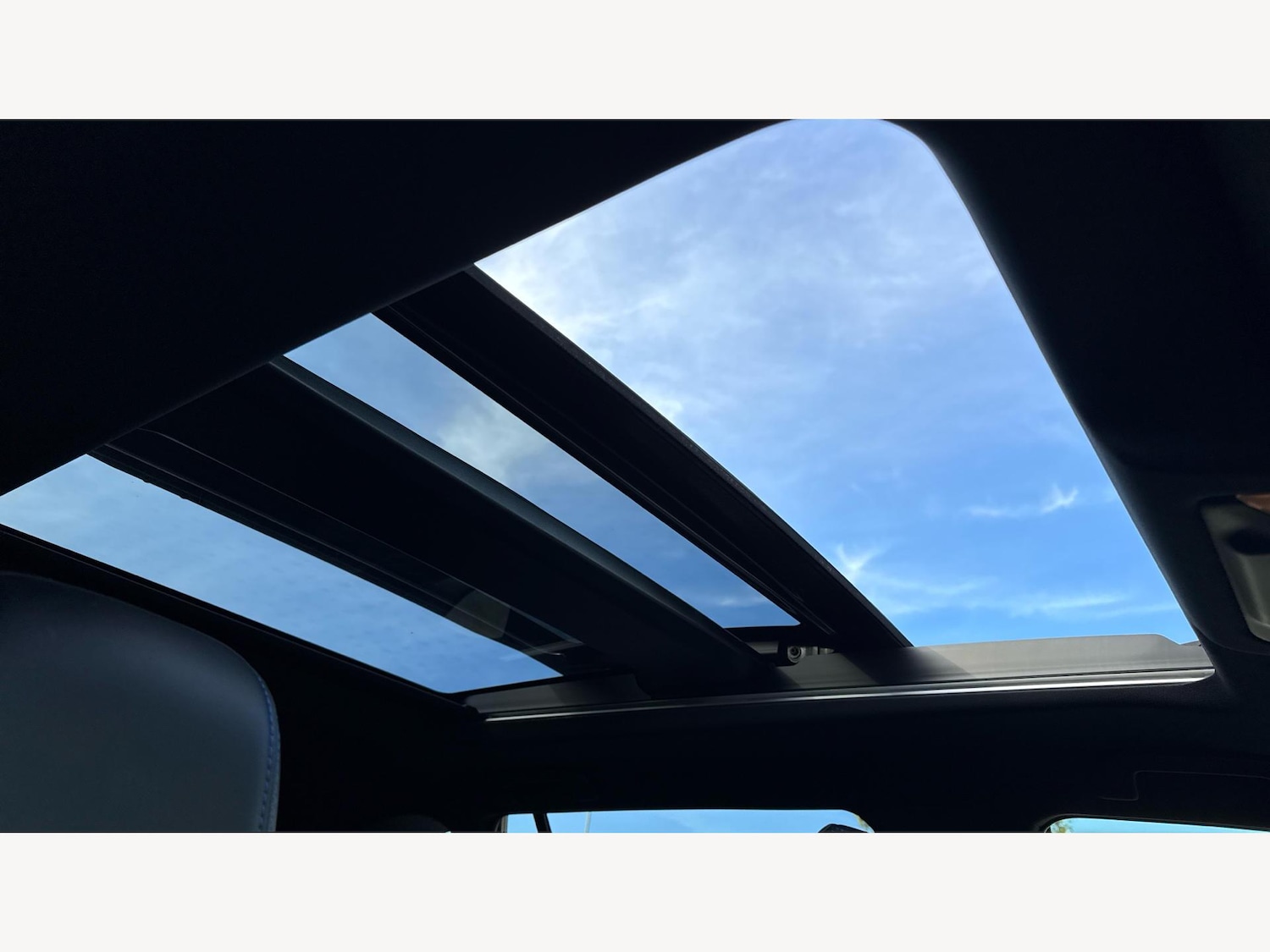 Used Toyota RAV4 2020 for sale - 76432551: Photo 36