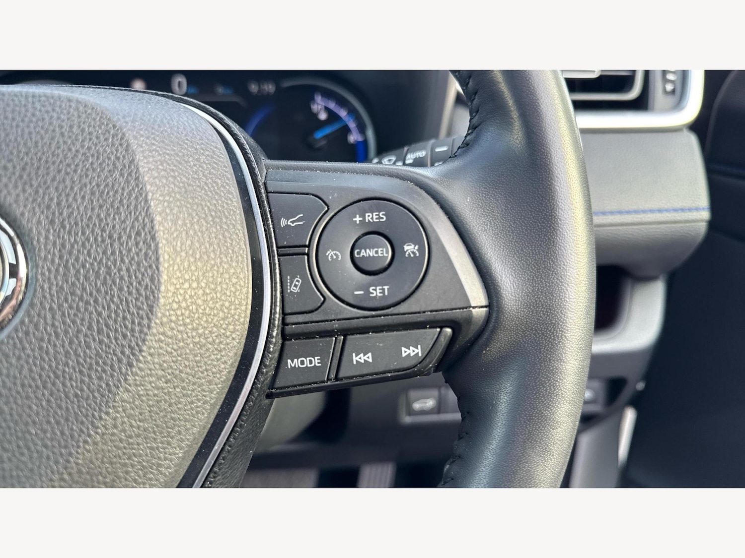 Used Toyota RAV4 2020 for sale - 76432551: Photo 41