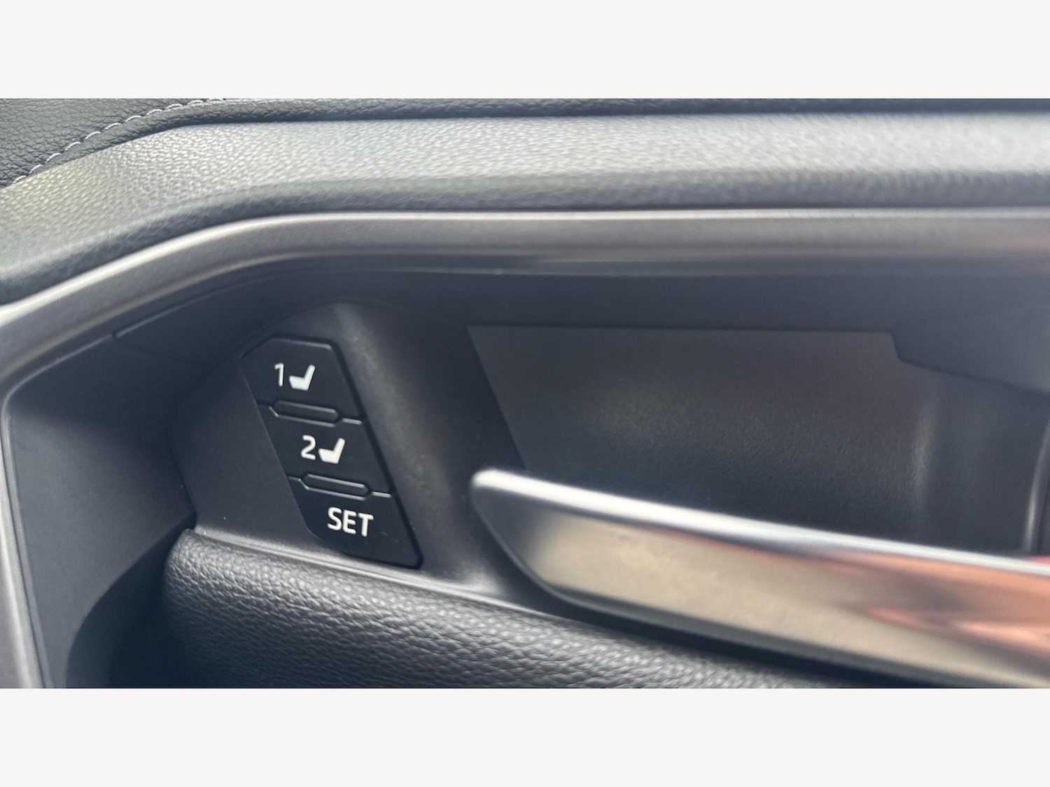 Used Toyota RAV4 2024 for sale - 76425523: Photo 28