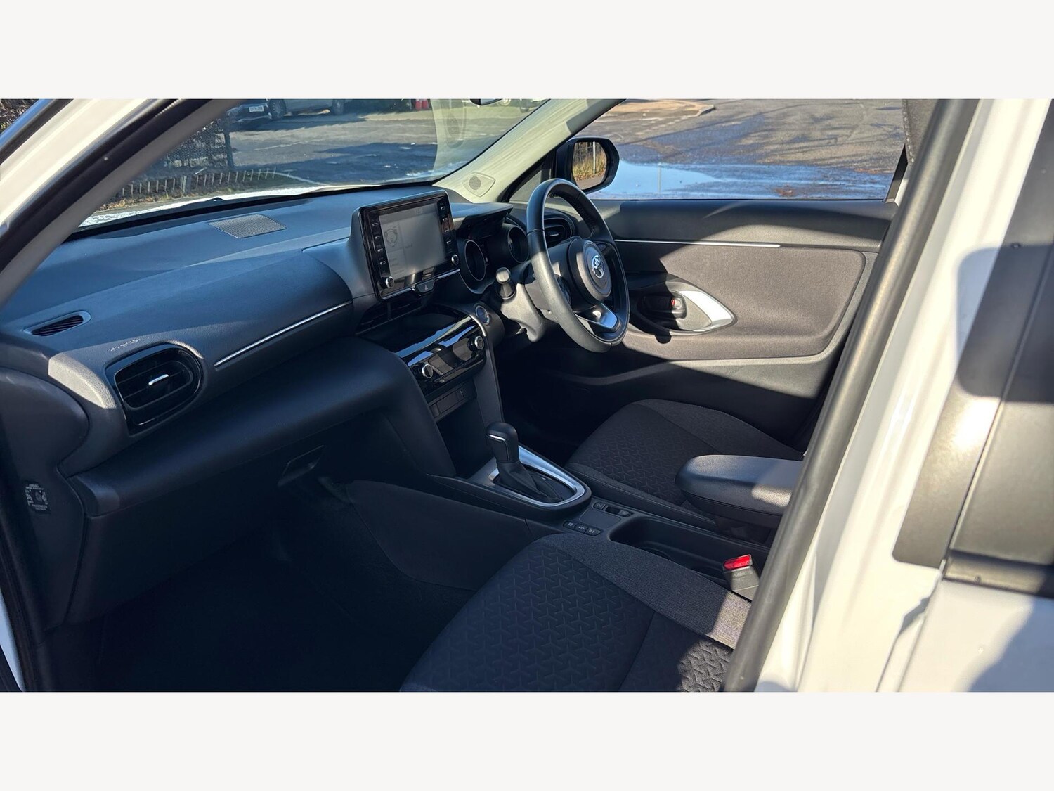 Used Toyota Yaris Cross 2023 for sale - 77511099: Photo 12