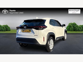 Used Toyota Yaris Cross 2023 for sale - 77511099: Photo