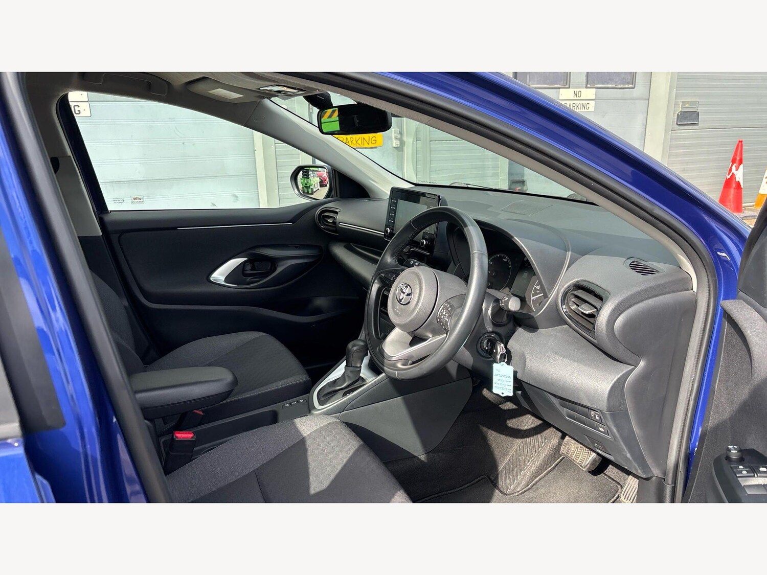 Used Toyota Yaris 2023 for sale - 77982698: Photo 13