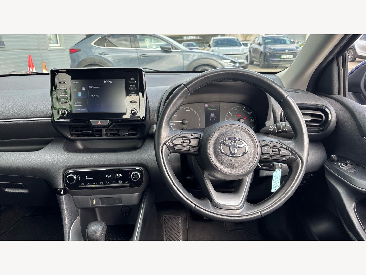 Used Toyota Yaris 2023 for sale - 77982698: Photo 8