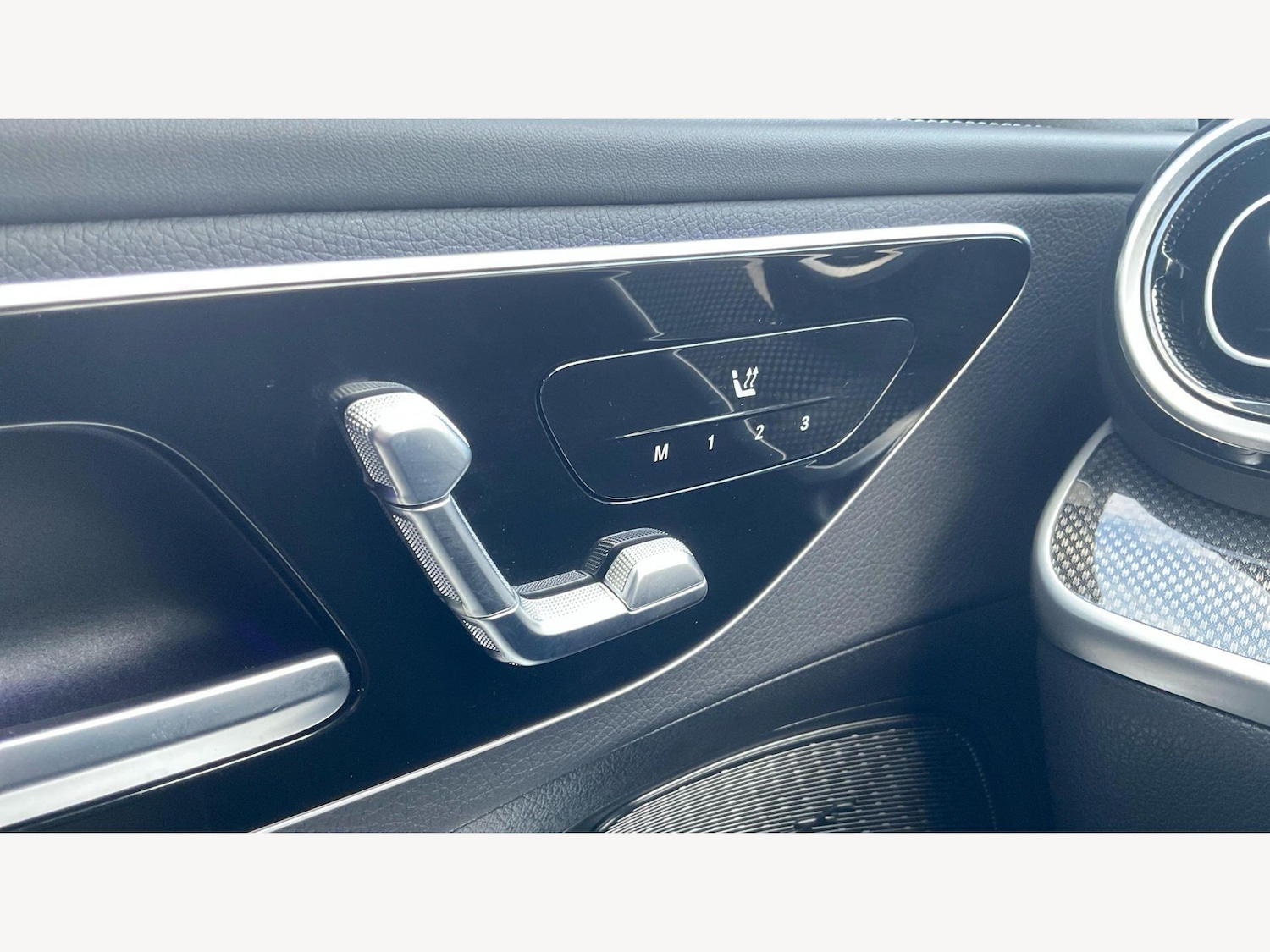 Used Mercedes-Benz C Class 2024 for sale - 77722921: Photo 31