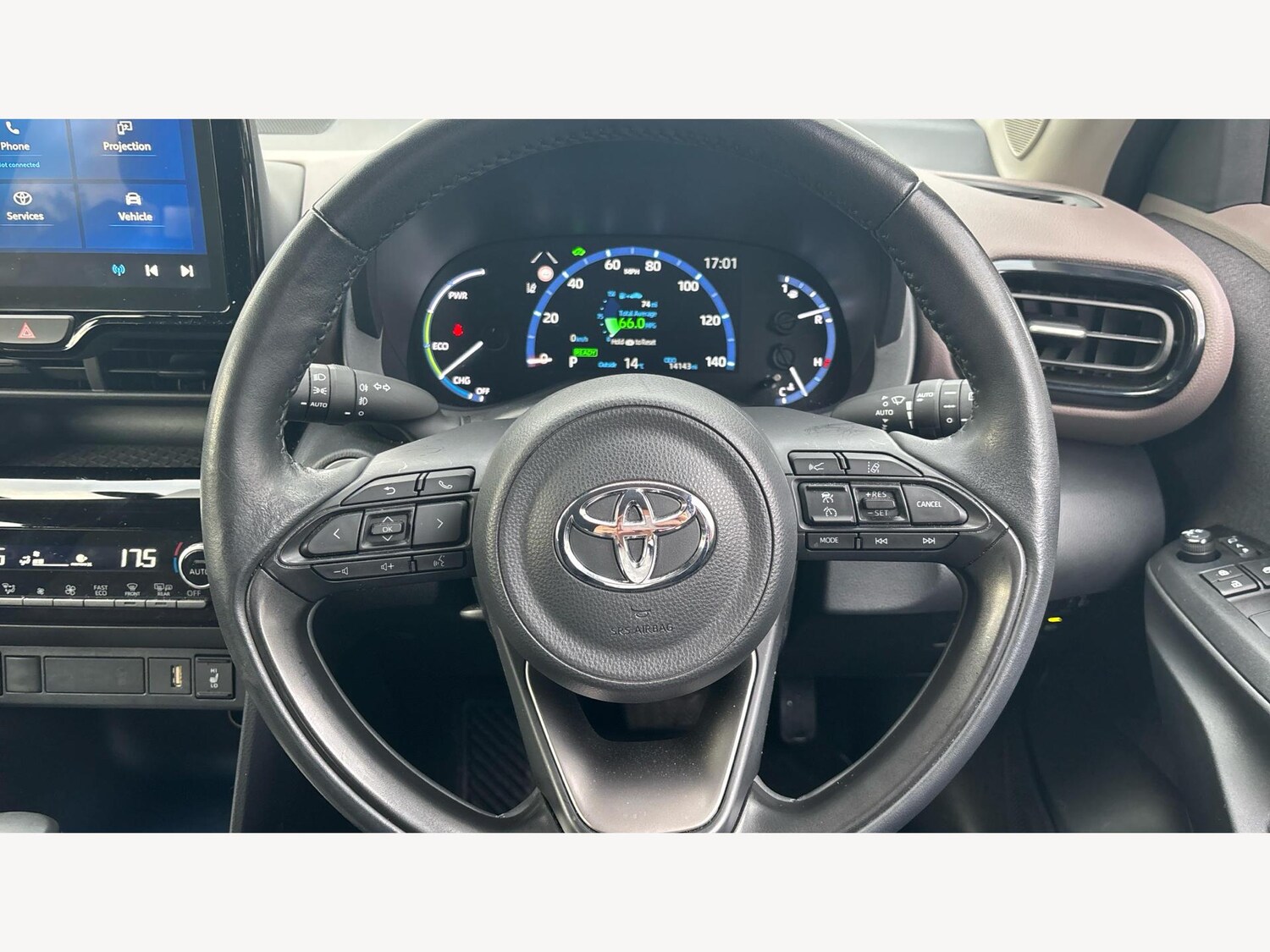 Used Toyota Yaris Cross 2023 for sale - 75906319: Photo 10