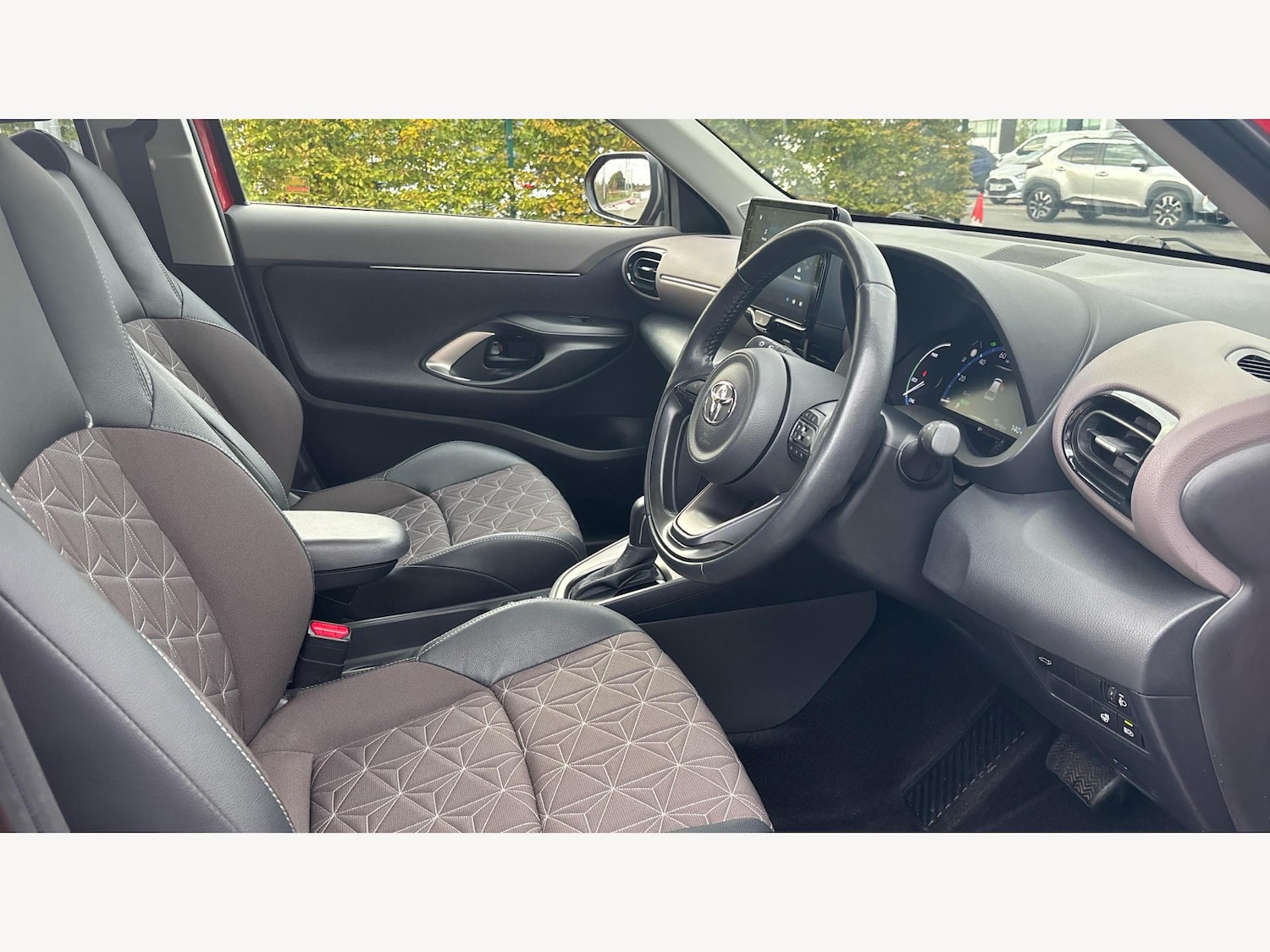 Used Toyota Yaris Cross 2023 for sale - 75906319: Photo 13