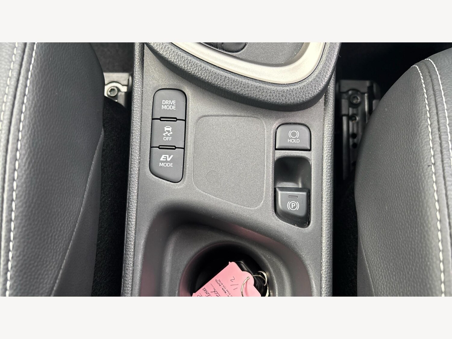 Used Toyota Yaris Cross 2023 for sale - 75906319: Photo 29