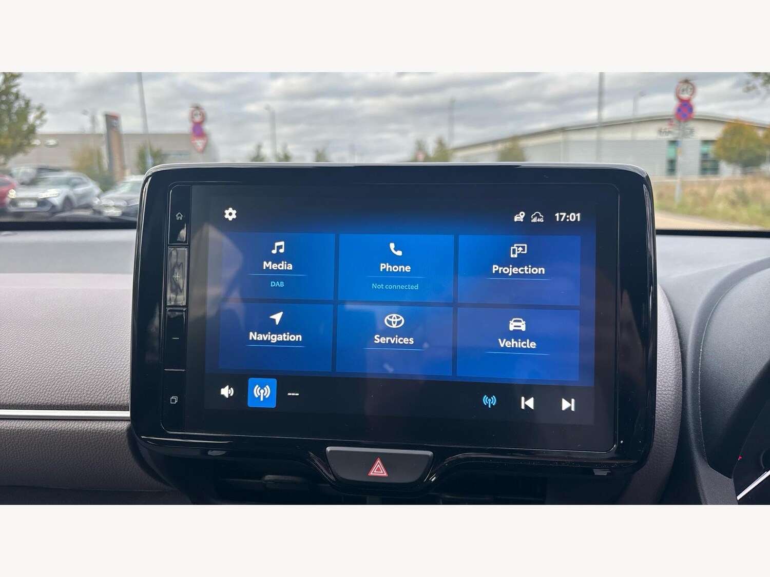 Used Toyota Yaris Cross 2023 for sale - 75906319: Photo 9