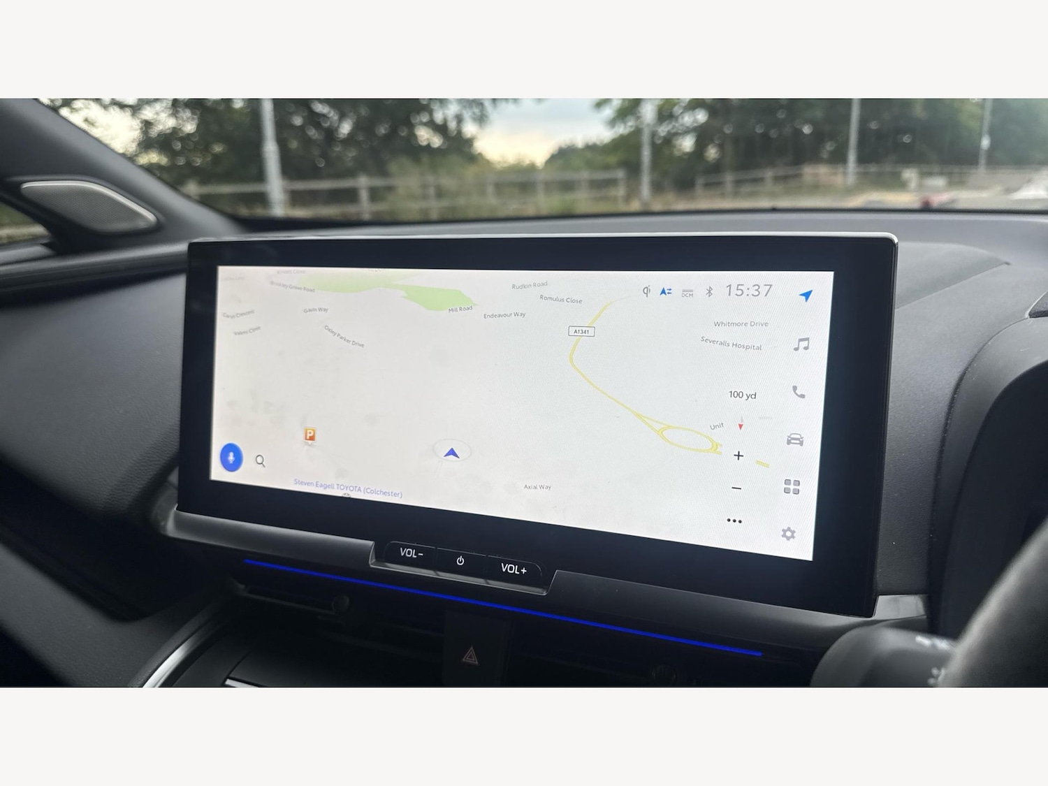 Used Toyota C-HR 2024 for sale - 76832424: Photo 9