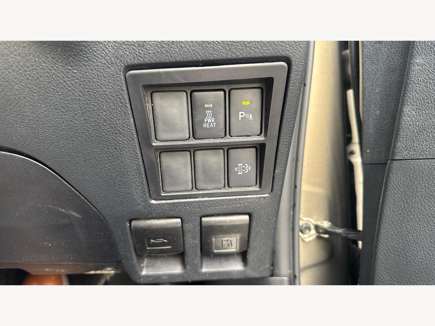 Used Toyota Hilux 2021 for sale - 77290694: Photo 24
