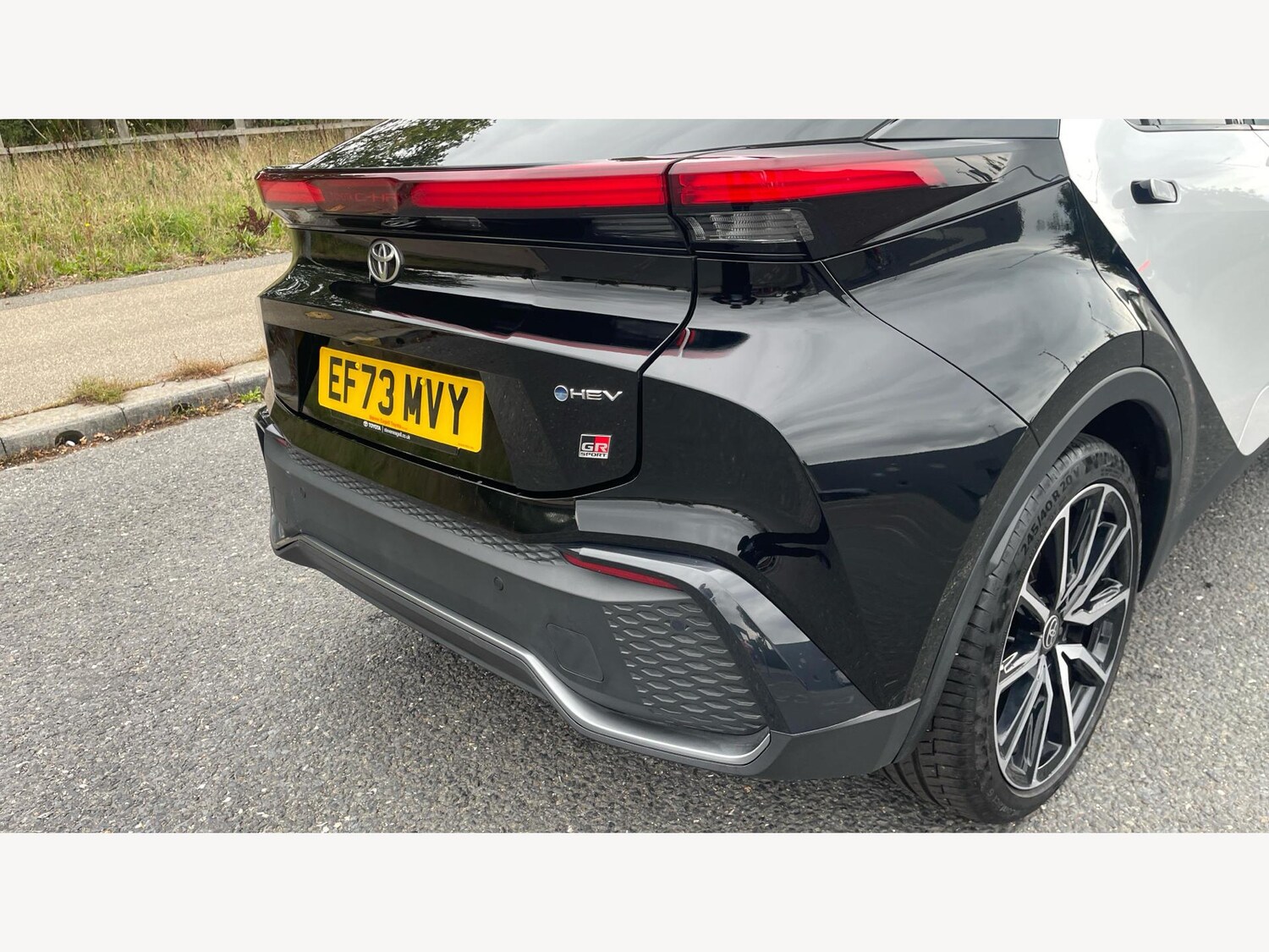 Used Toyota C-HR 2023 for sale - 76108512: Photo 24