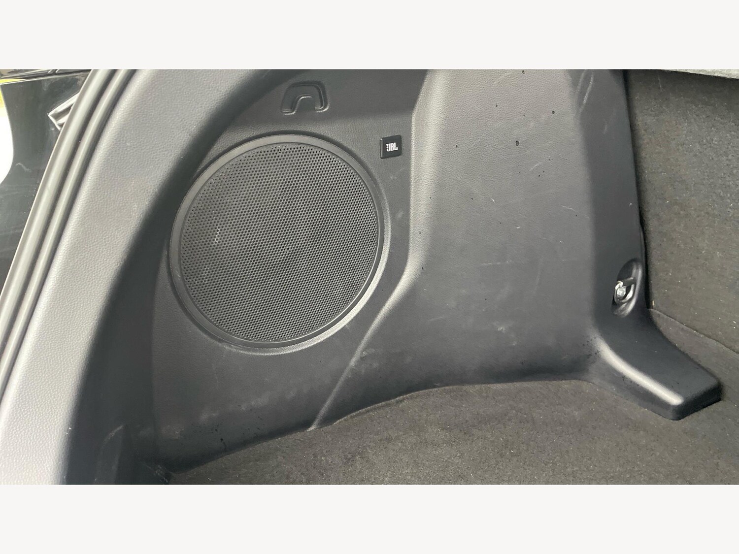 Used Toyota C-HR 2023 for sale - 76108512: Photo 28