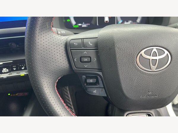Used Toyota C-HR 2023 for sale - 76108512: Photo 40