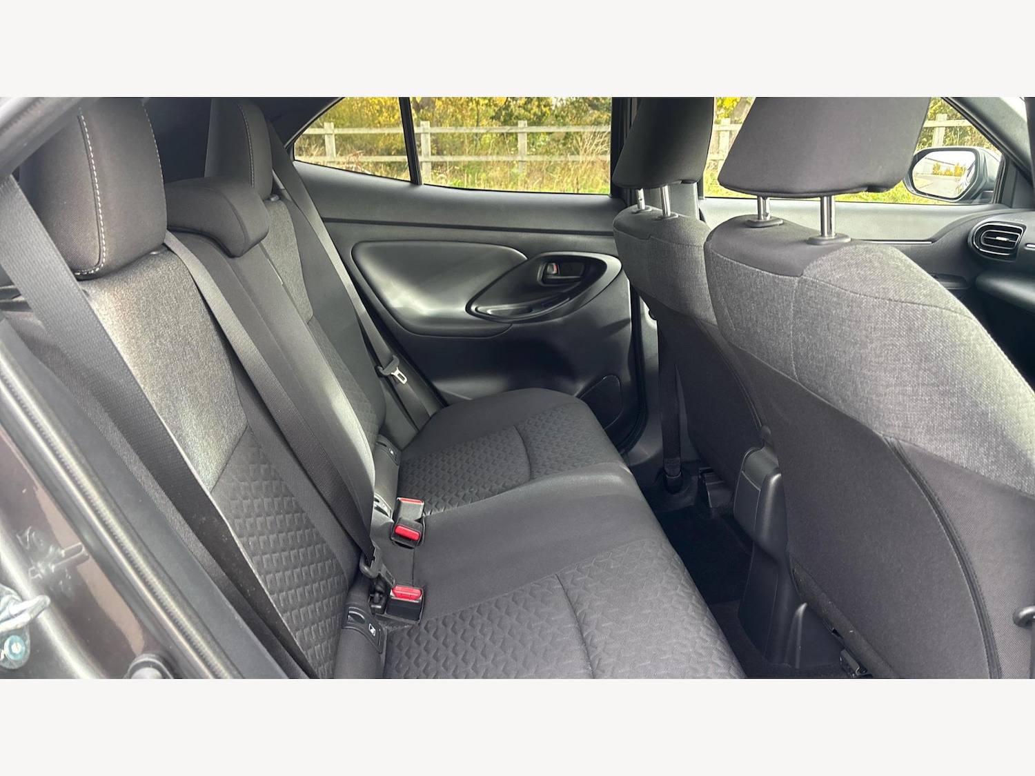 Used Toyota Yaris Cross 2022 for sale - 76728062: Photo 14