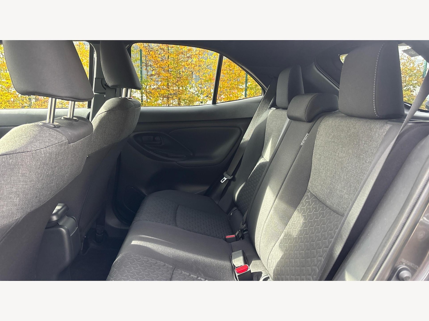 Used Toyota Yaris Cross 2022 for sale - 76728062: Photo 15