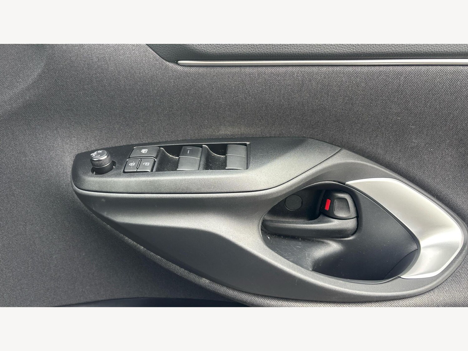 Used Toyota Yaris Cross 2022 for sale - 76728062: Photo 28