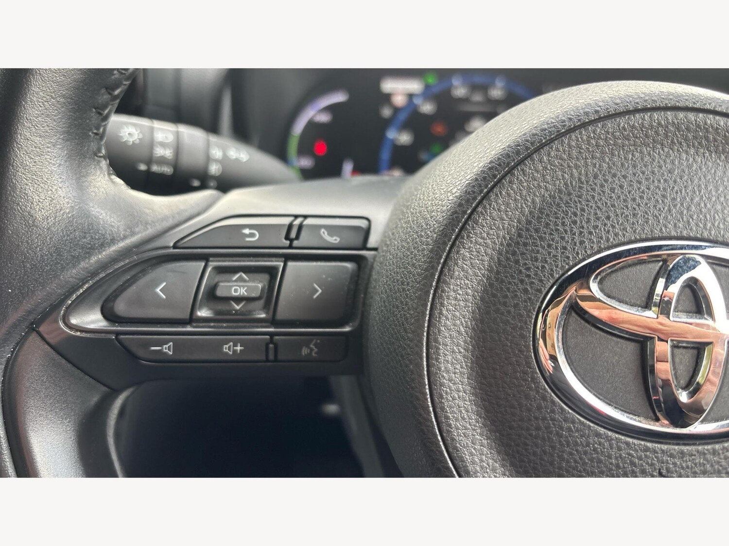 Used Toyota Yaris Cross 2022 for sale - 76728062: Photo 32