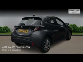 Used Toyota Yaris 2023 for sale - 75415123: Photo